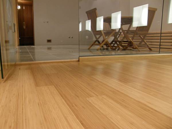 Vertical Carbonized Solid Bamboo Flooring