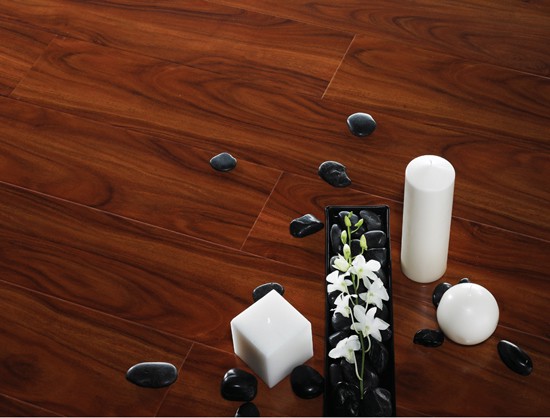 laminate flooring vs engineered flooring