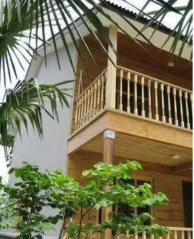 earthquake resistant bamboo house